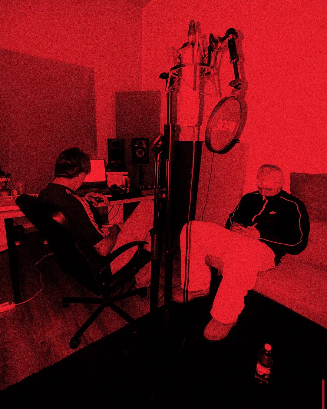 Sessione di registrazione nello studio 380.recording